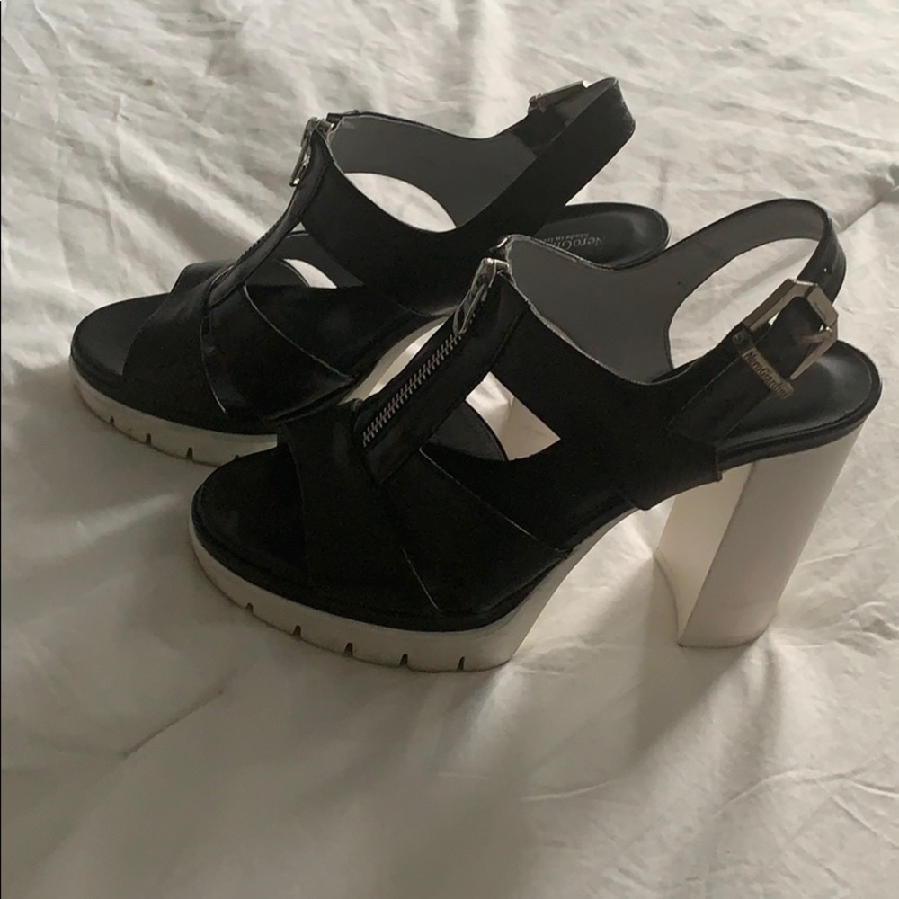 Block heels - Picture 3 of 8